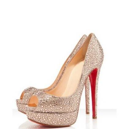 Luxury Diamond Bridal Weddding Shoe..